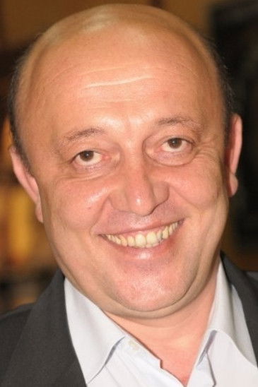 et billede af Nejmi Aykar