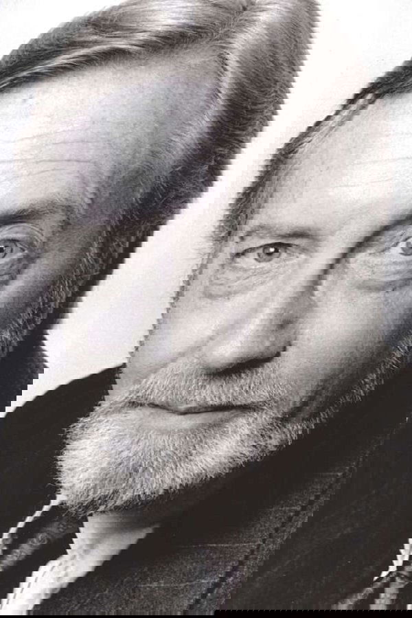 et billede af Pirie MacDonald