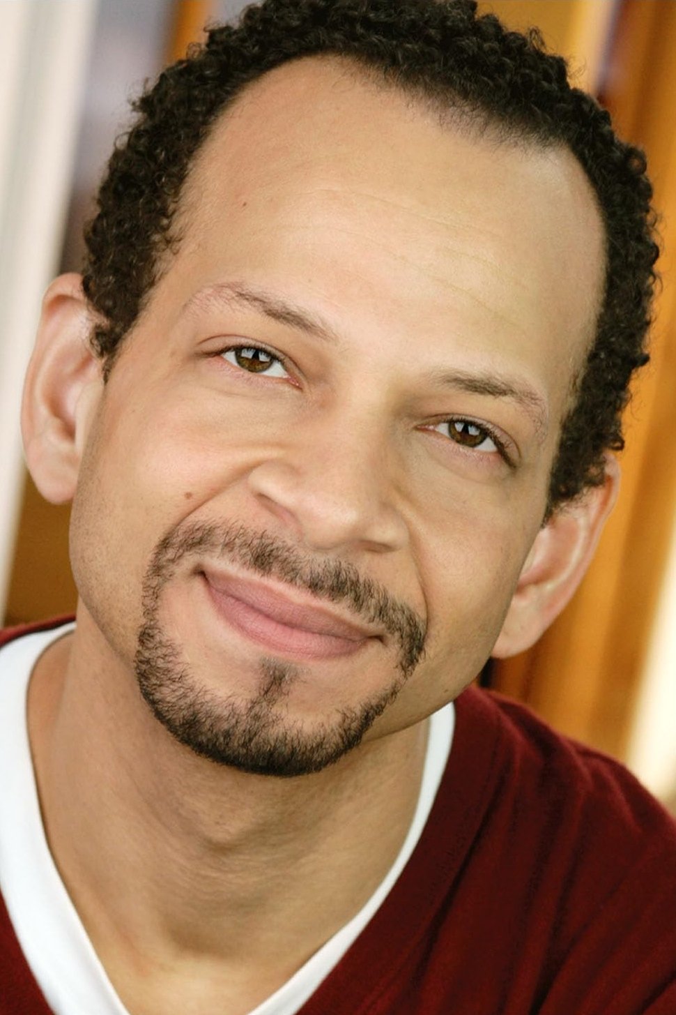 et billede af Robert M. Jimenez