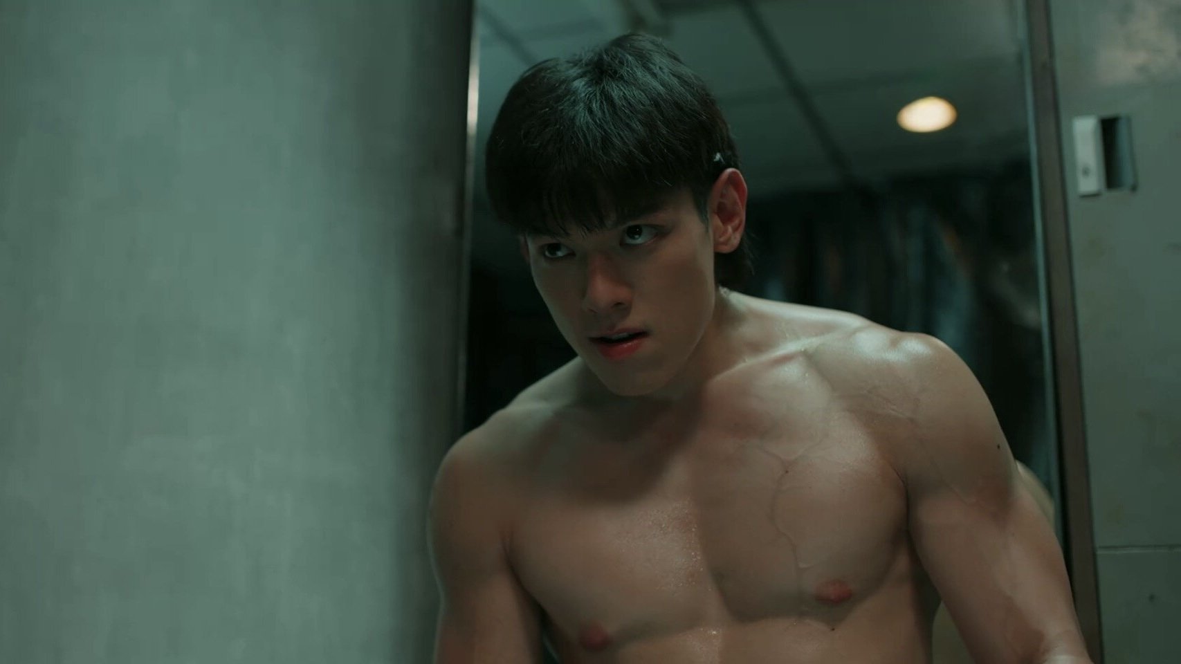 หมัดน็อกล็อกหัวใจ - Épisode 6