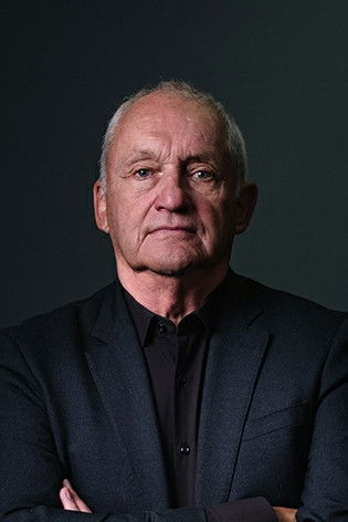 et billede af John Robbie