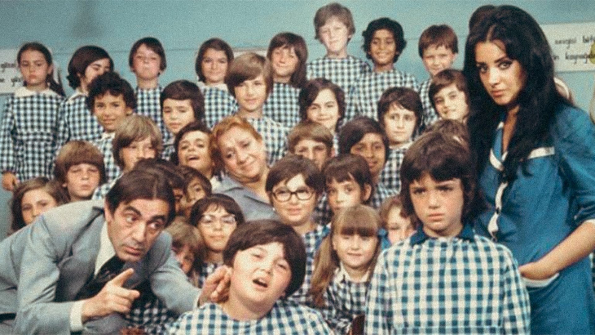 Bitirimler Sınıfı (1975)