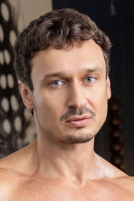 et billede af Alex Kof