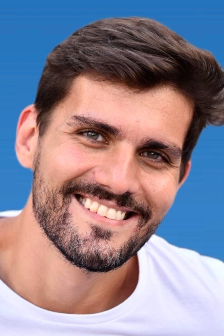 Sergio Barreto's picture in the cast