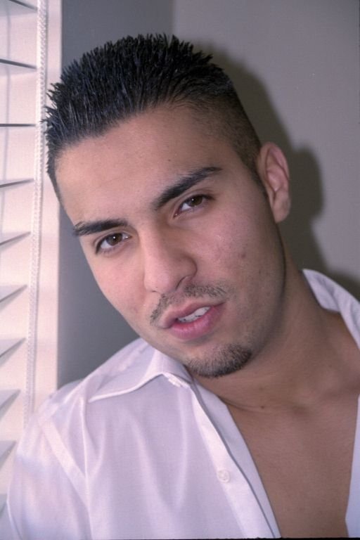 Profile image of Niko, a notable actor/actress