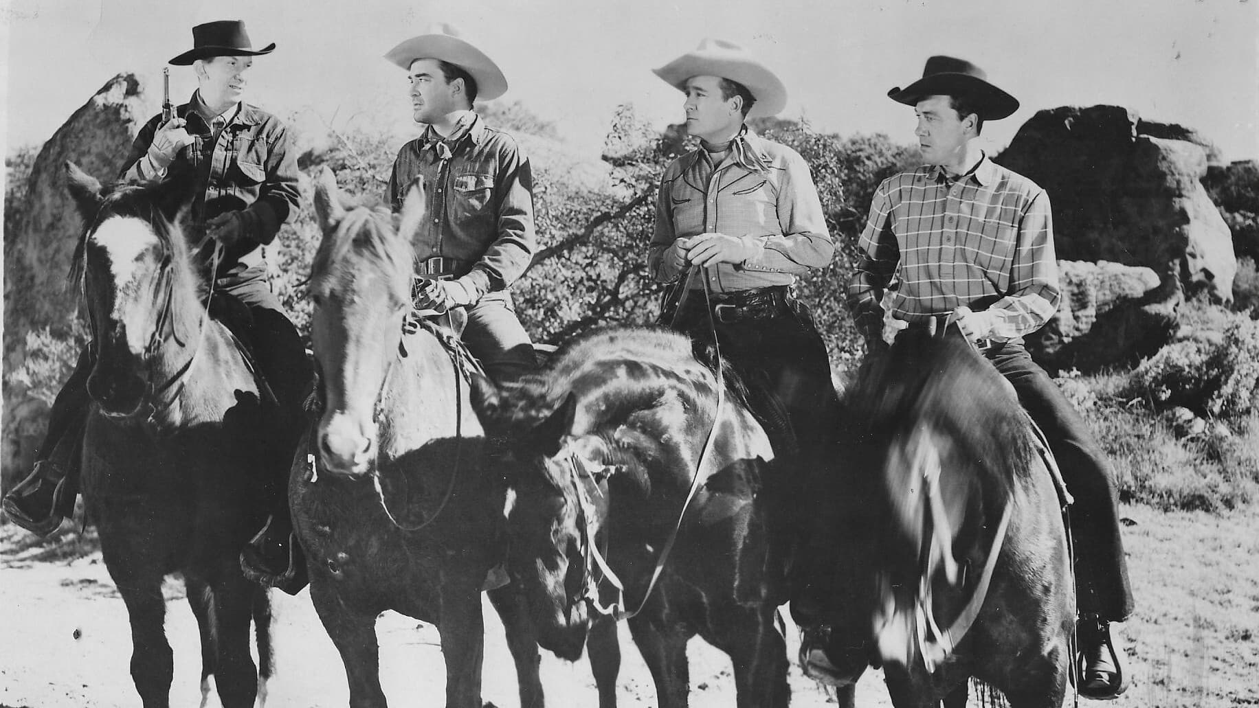 Canyon Raiders (1951)