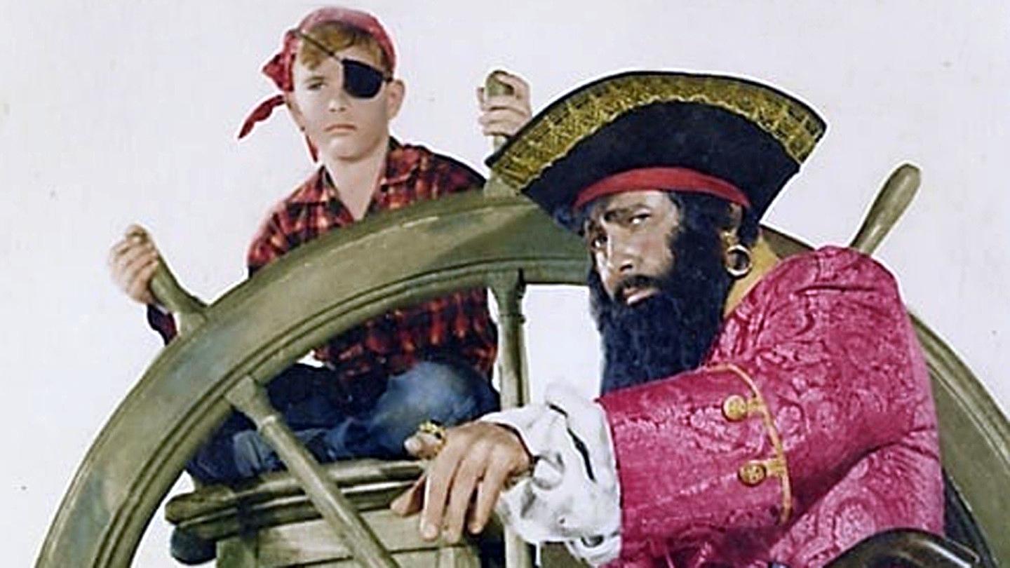 The Boy and the Pirates (1960)