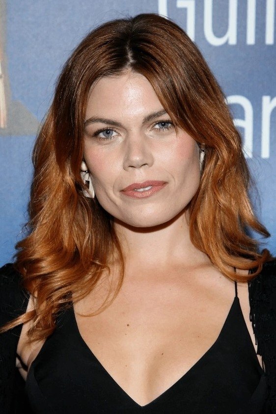 Annabel Marshall-Roth's picture in the cast