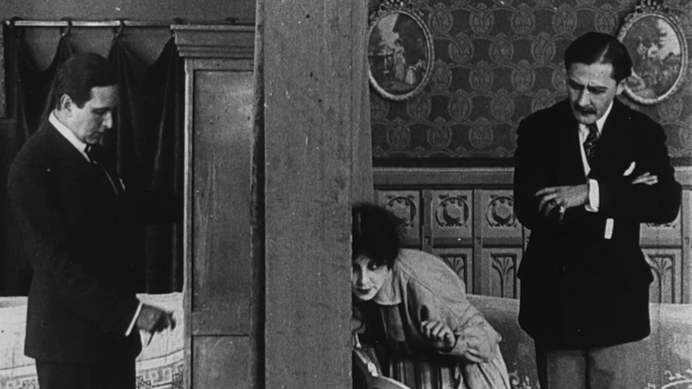 The Vampires or, The Arch Criminals of Paris (1915)