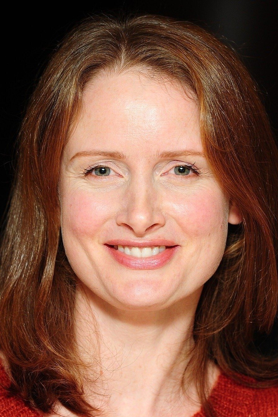 et billede af Zoe Telford