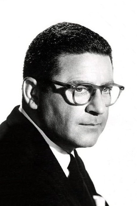 et billede af Mark Robson