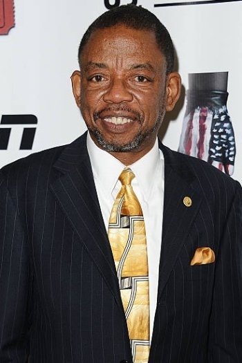 et billede af Carl Douglas