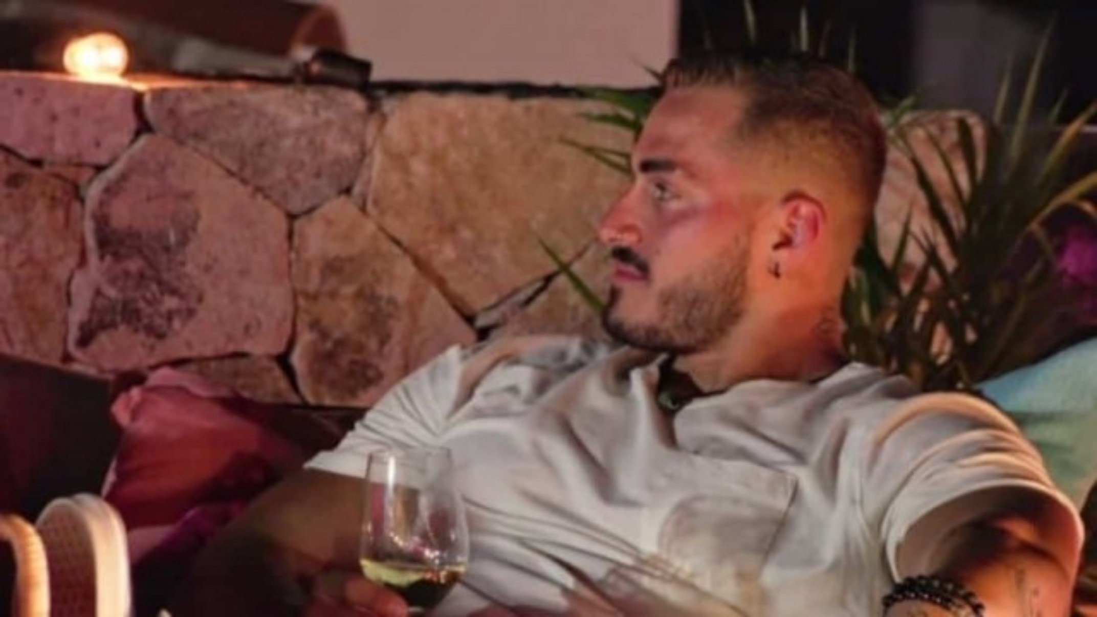 S1E2 · Episode 2