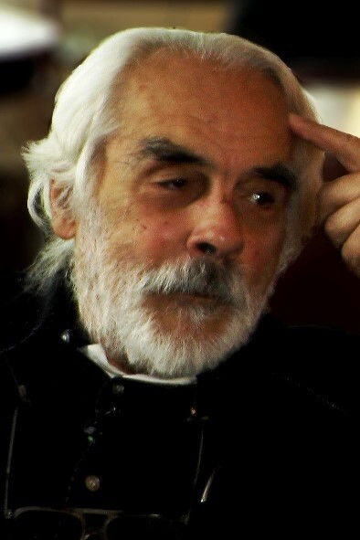 et billede af Armando Robles Godoy