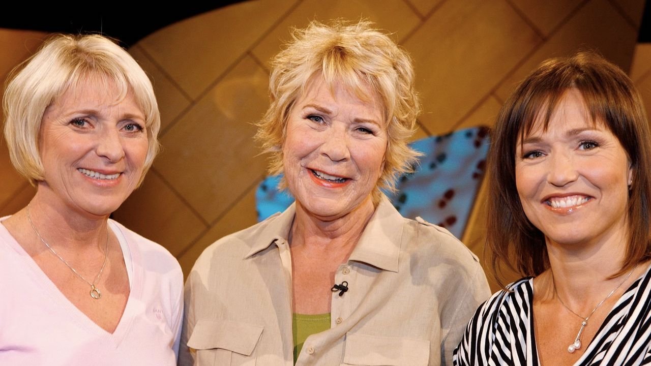 Thumbnail for Marit Breivik & Susann Goksør Bjerkrheim Season 1 Episode 1