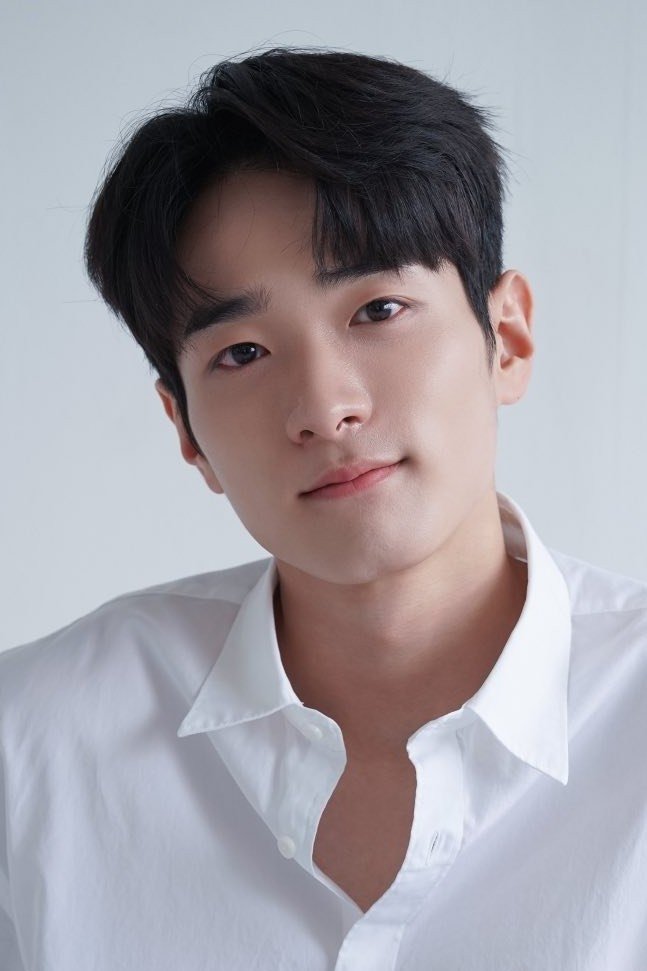 et billede af Kim Mu-seob