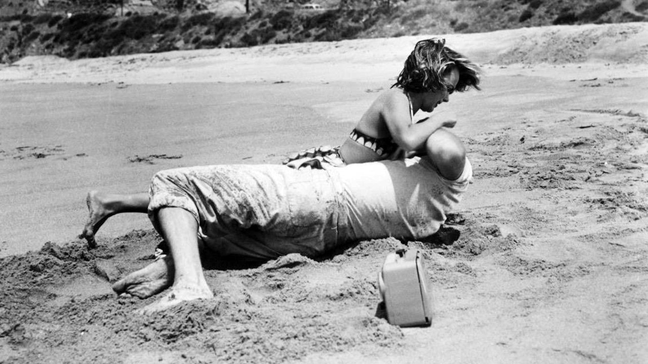Shack Out on 101 (1955)