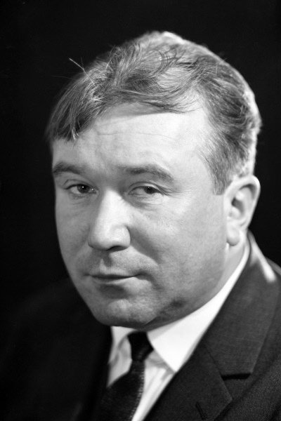 et billede af Yuri Medvedev