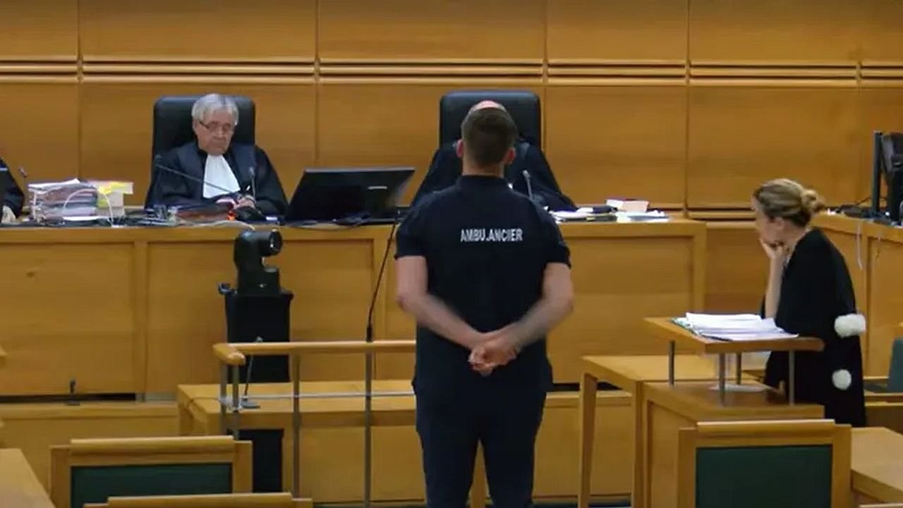 Justice en France Background