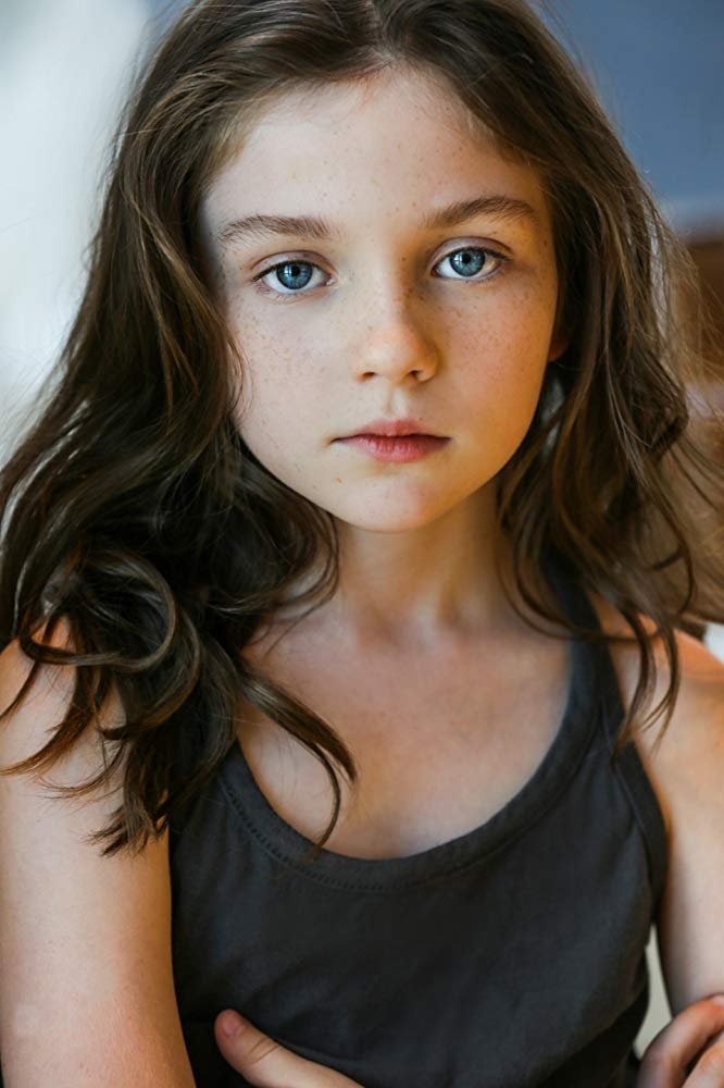 Alexa Swinton Profile Images — The Movie Database (TMDB)