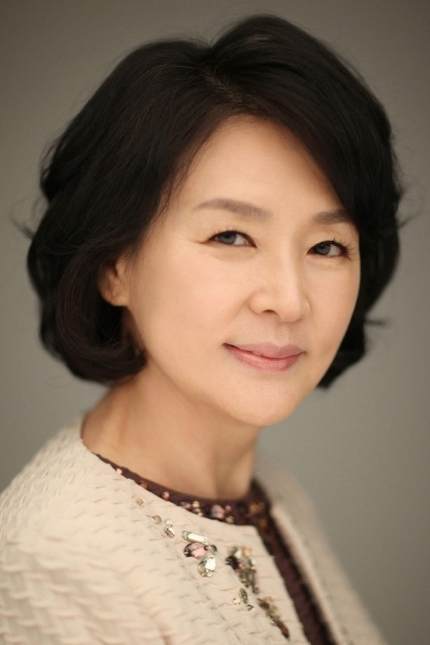 et billede af Shin Yeon-sook