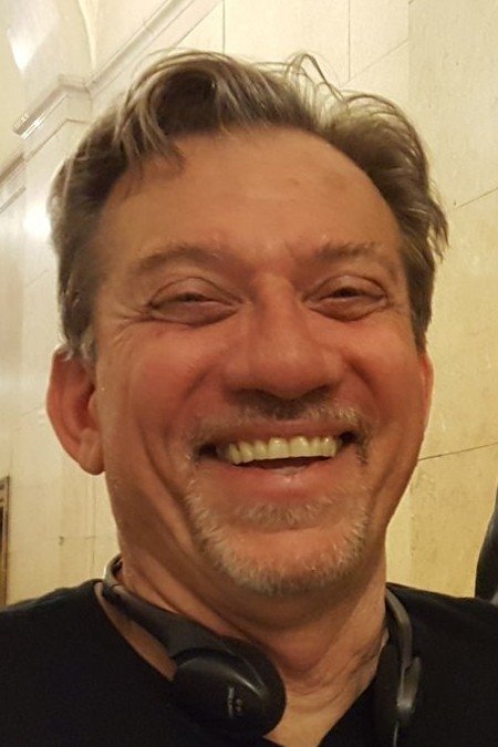 et billede af Christopher Misiano