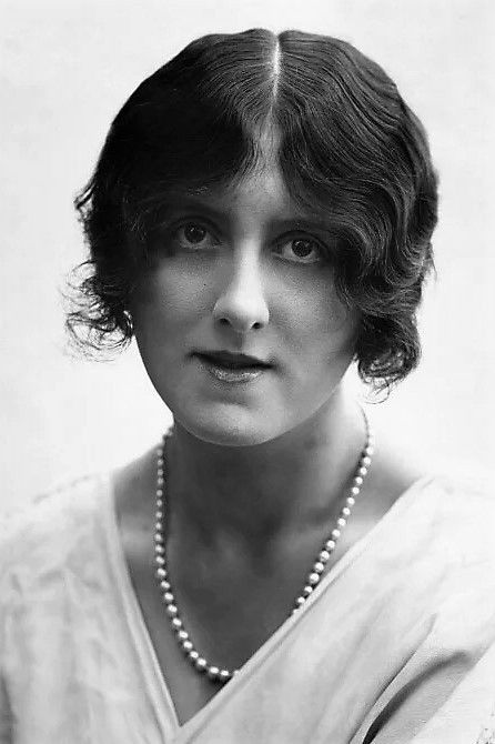 et billede af Dorothy Ward