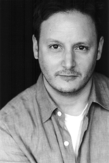 et billede af Alex Nevil