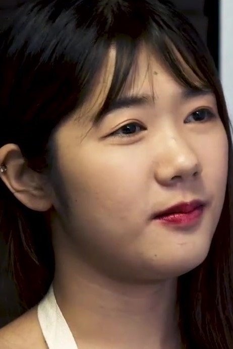 et billede af Han Ga-in