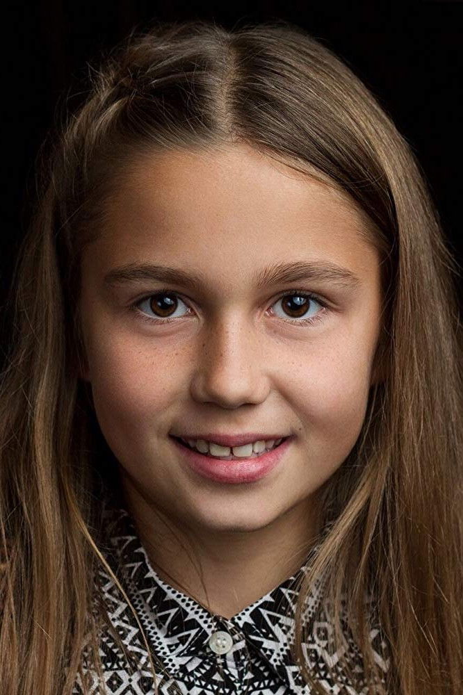 et billede af Rebecca Louise Monaghan