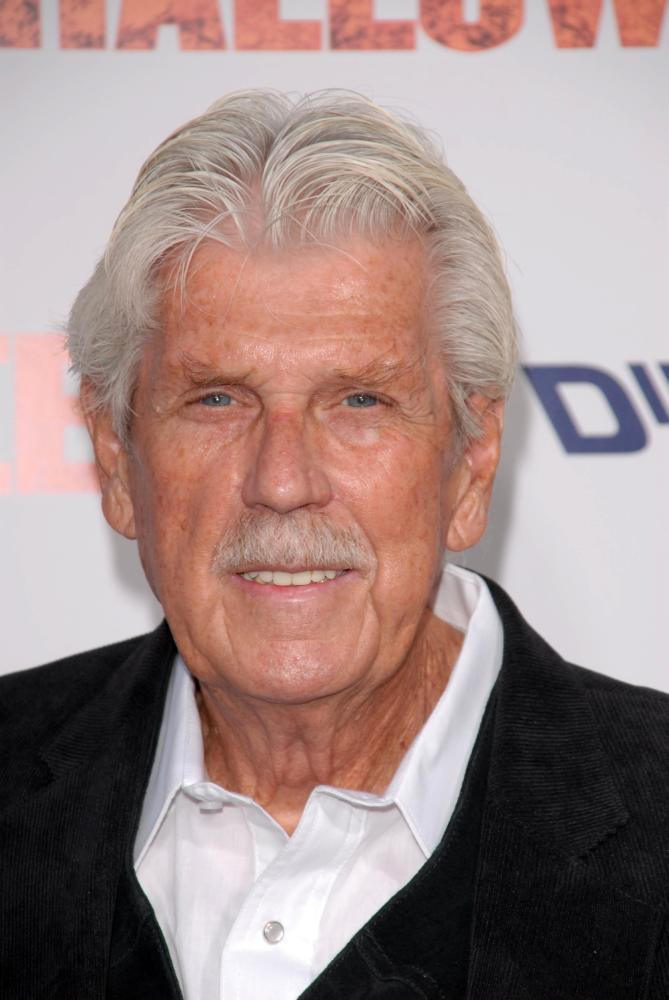 et billede af James Winburn