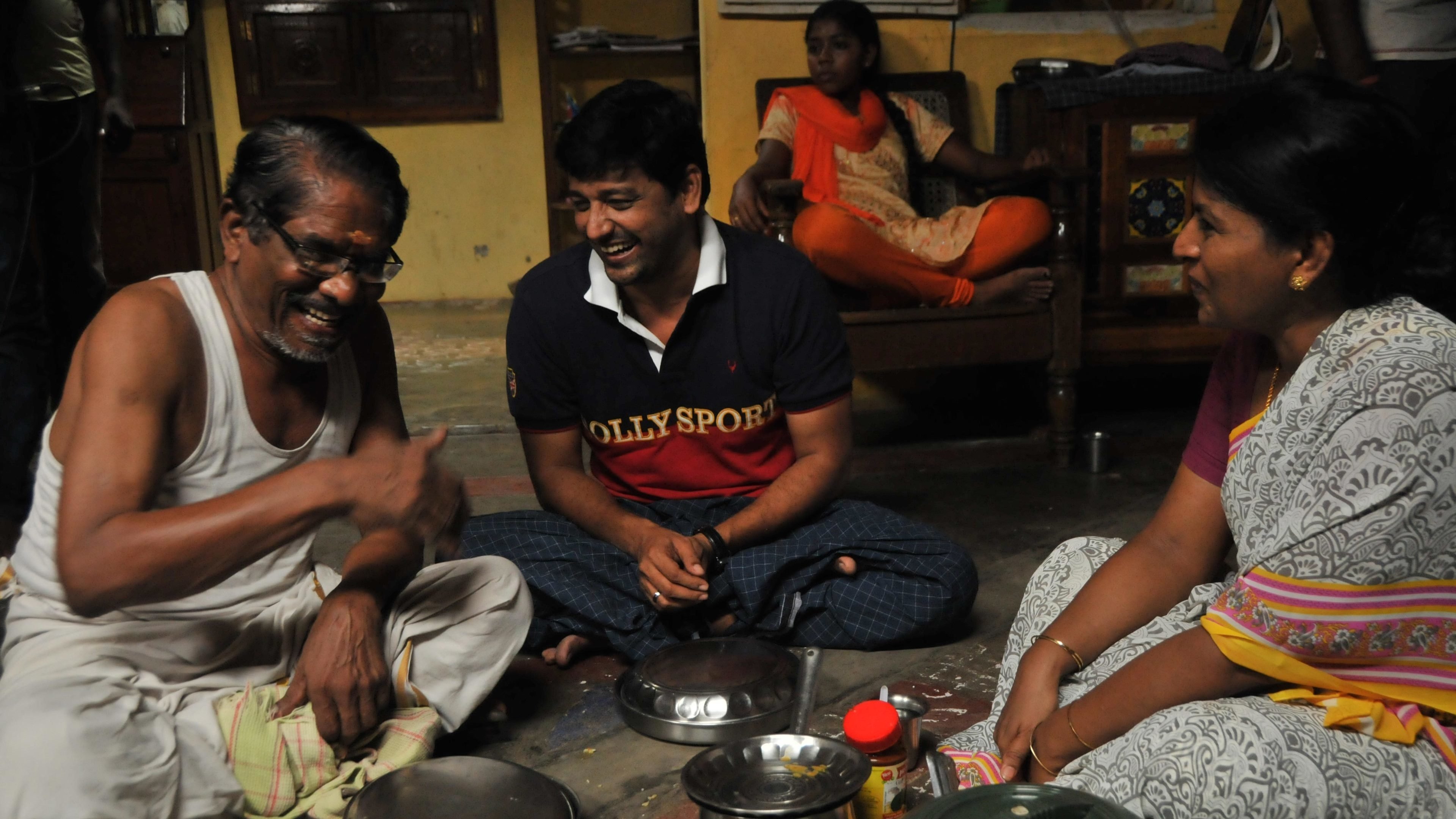 Kurangu Bommai (2017)