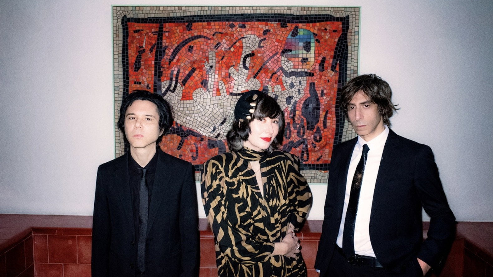 Yeah Yeah Yeahs: Hidden in Pieces