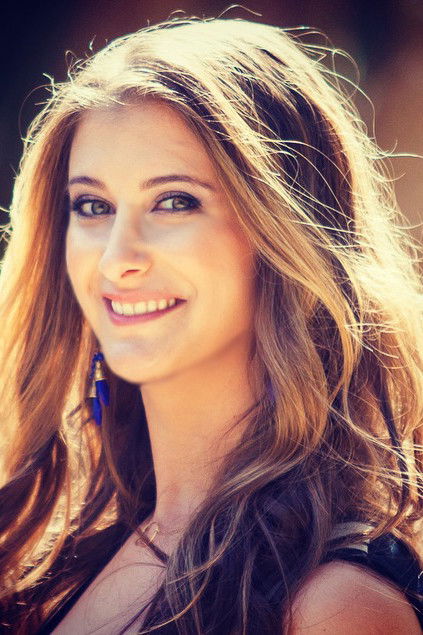 et billede af Corinne Marshall