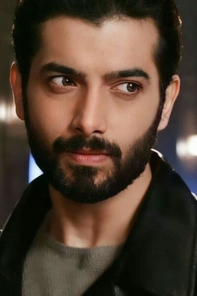 et billede af Sharad Malhotra