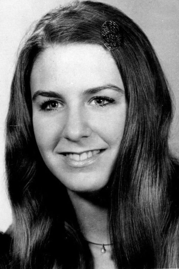 et billede af Lynda Ann Healy