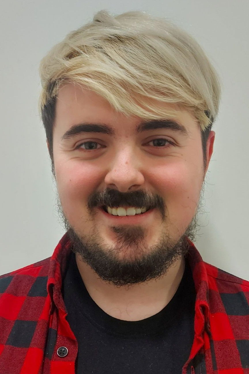 et billede af Adam Hoey