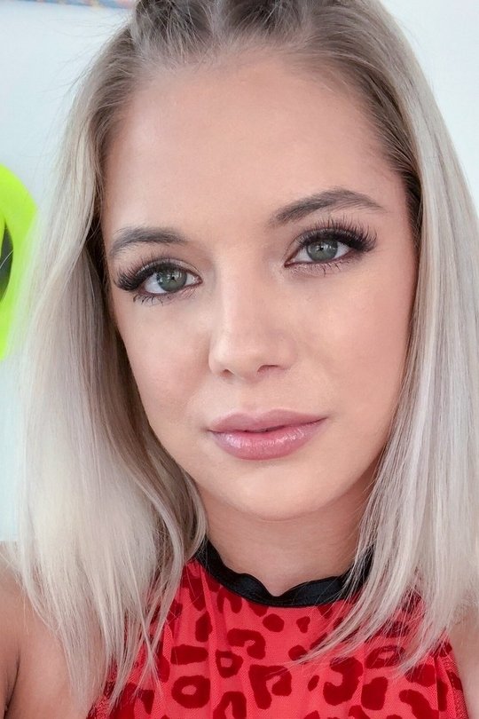 et billede af Lana Analise