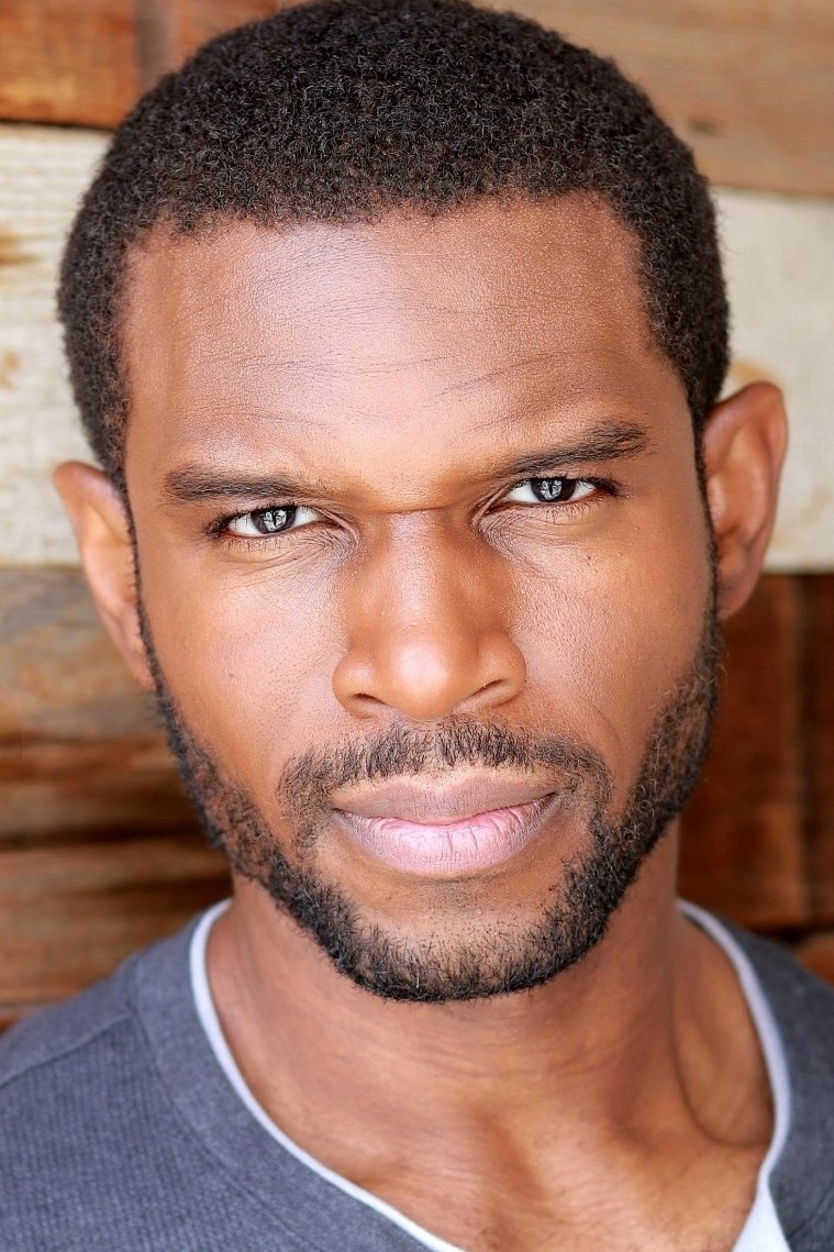 et billede af Marcus Stewart