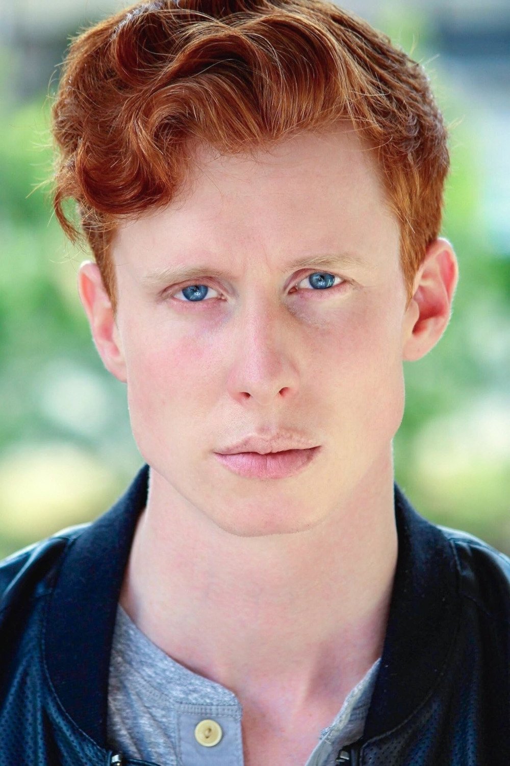 et billede af Jesse Burt