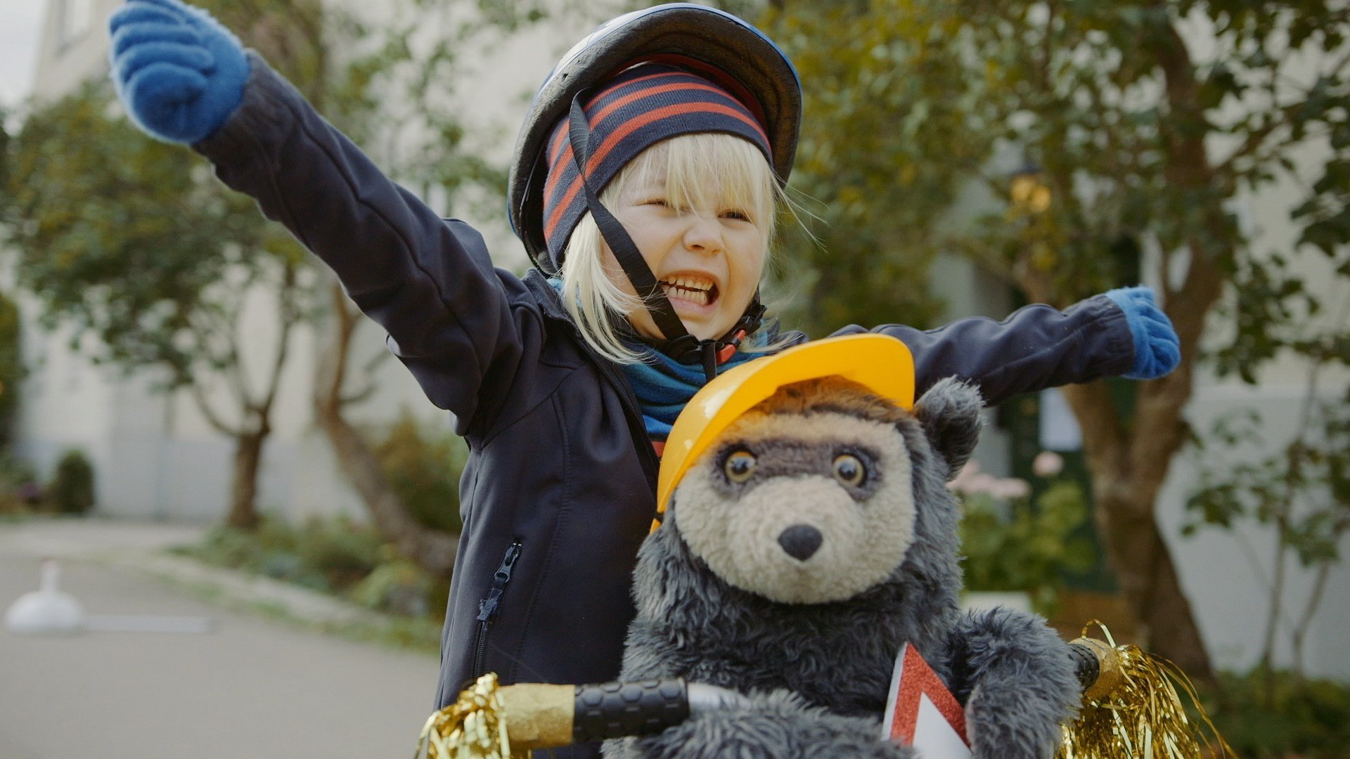 Thumbnail for Episode 10 Season 1 Episode 10