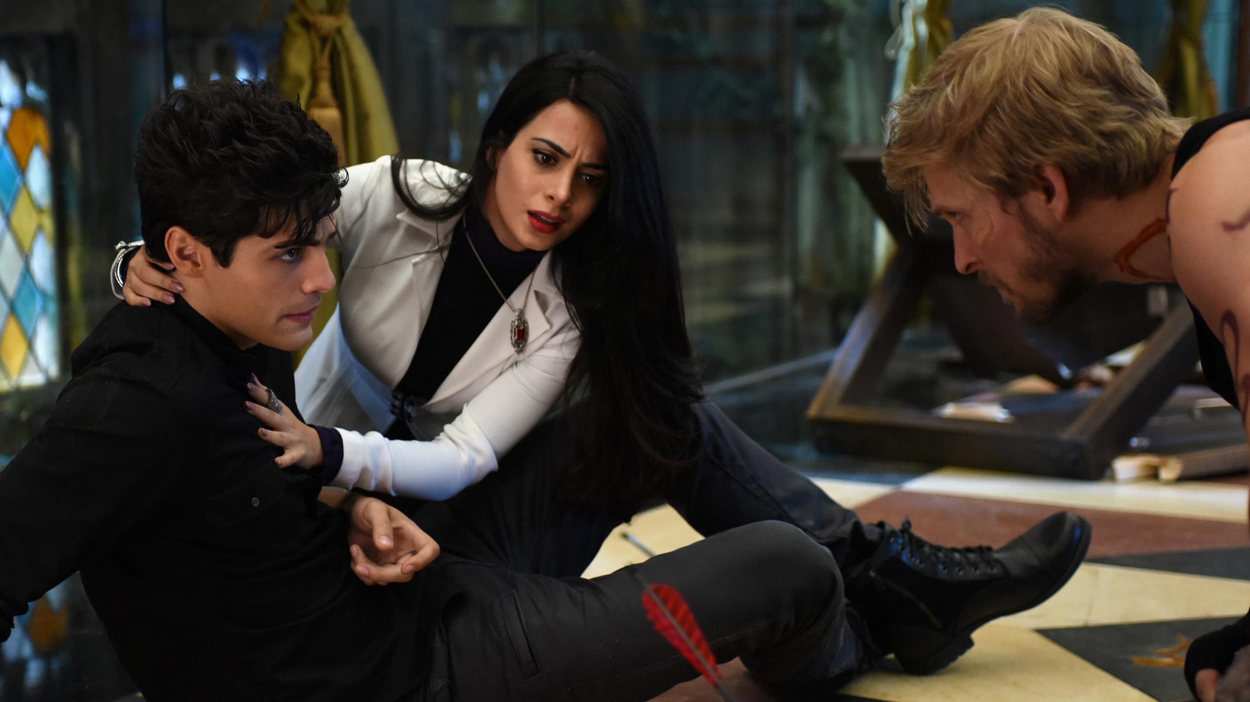 Shadowhunters - Chroniken der Unterwelt Staffel 1 :Folge 8 