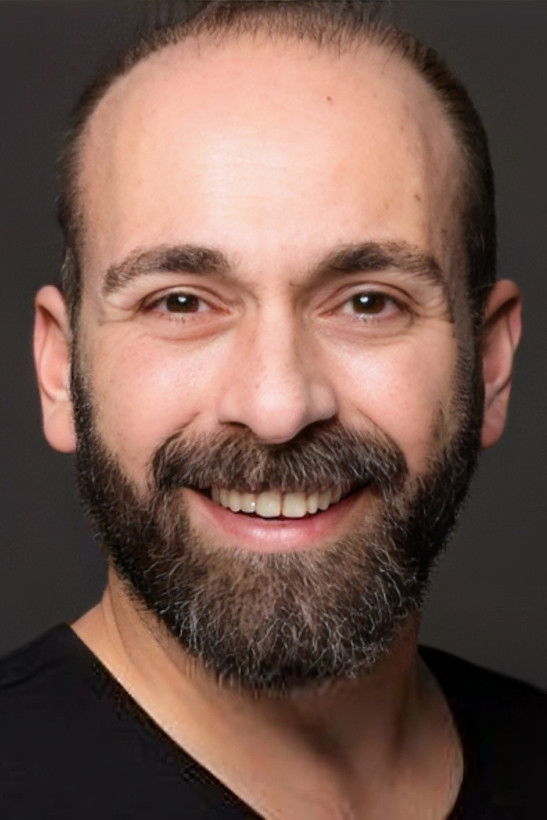 et billede af Selahattin Töz