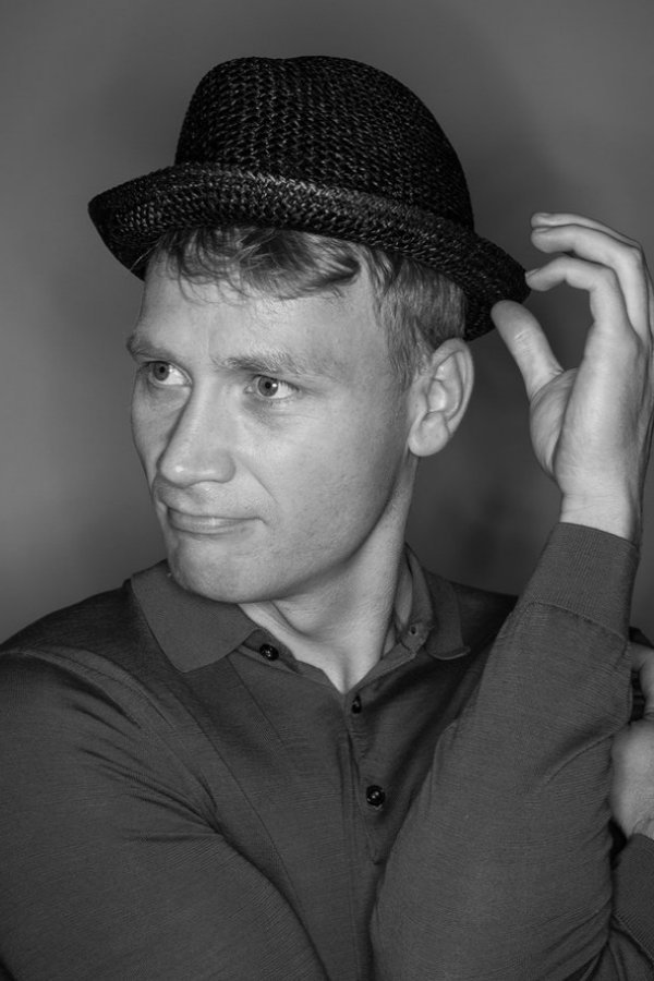 et billede af Jason Gray