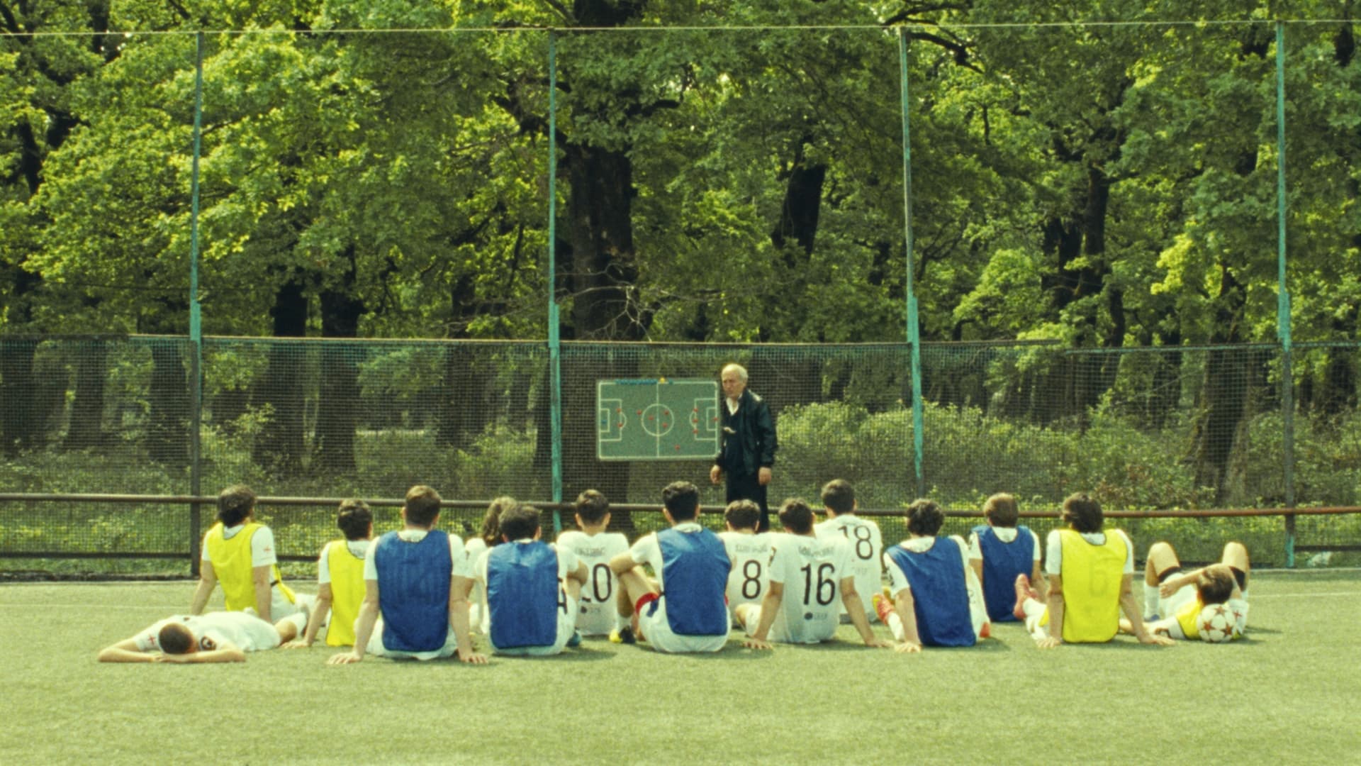 Image du film Sous le ciel de Koutaïssi 4ai8fkbuwcpuwkf1te6viusmteljpg