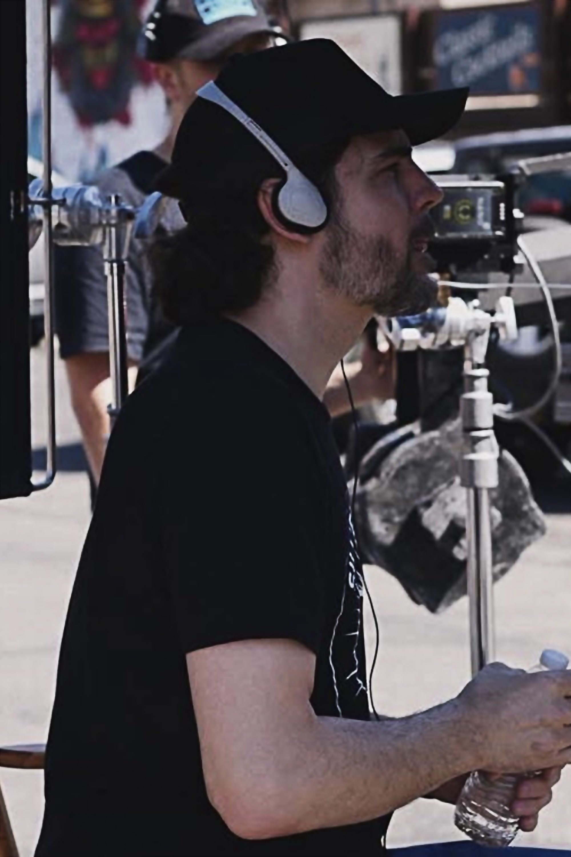 et billede af Rene R. Rivas