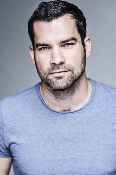 et billede af Peter Basham