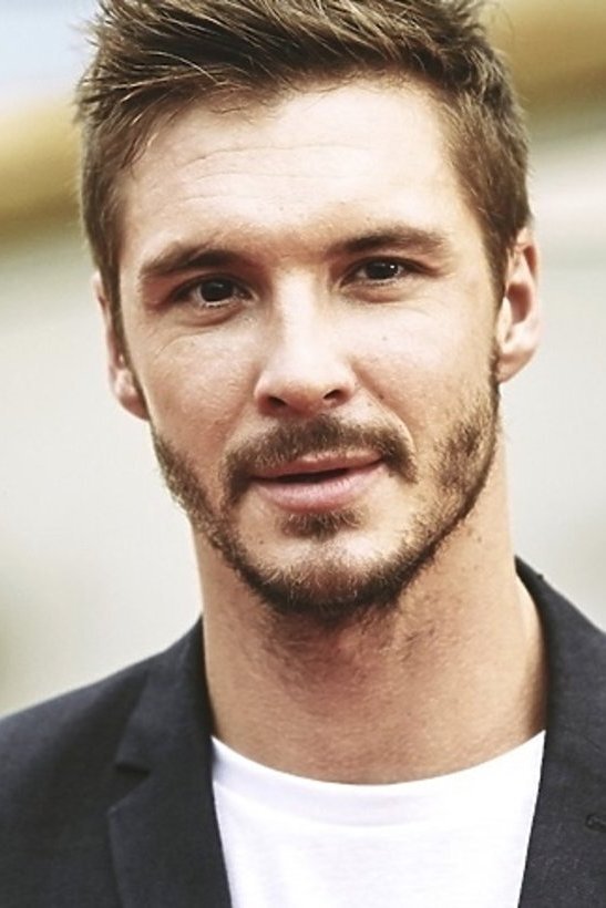 et billede af Mikołaj Roznerski