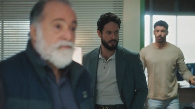 Terra e Paixão Staffel 1 :Folge 84 