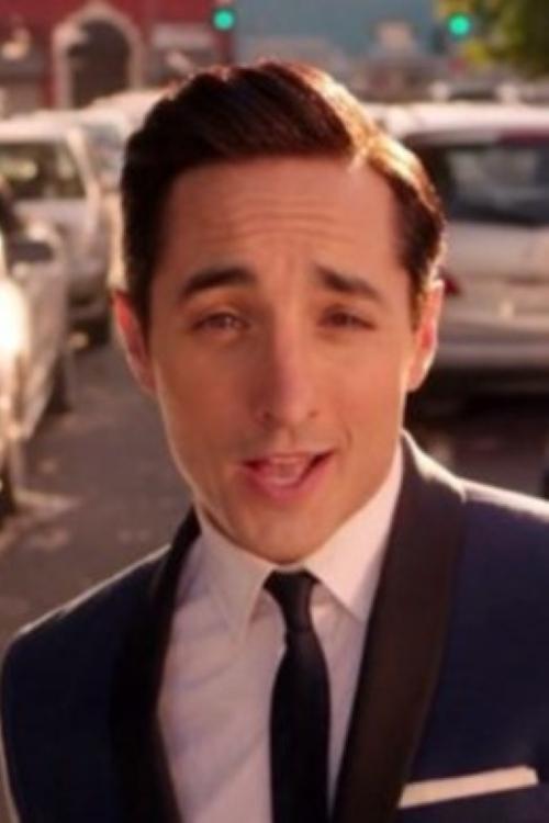 et billede af Eric Michael Roy